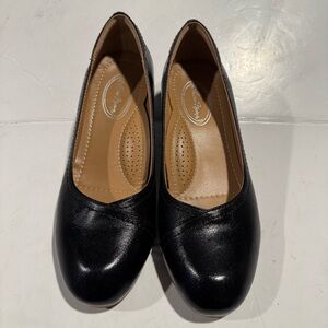 Mona flying Leather Wedges Arch Support Round Toe Classic Dress Pumps Size 7.5